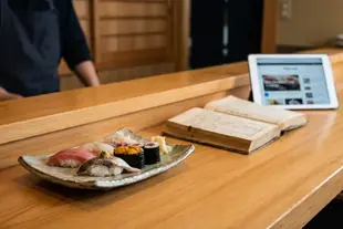 The Evolution of Edomae Sushi: From Street Food to Fine Dining